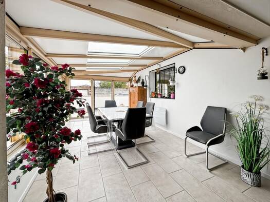 Maison à vendre 237 000 € 4 pièces 3 chambres 151,5 m² 999 m² de terrain La Taillée 85450