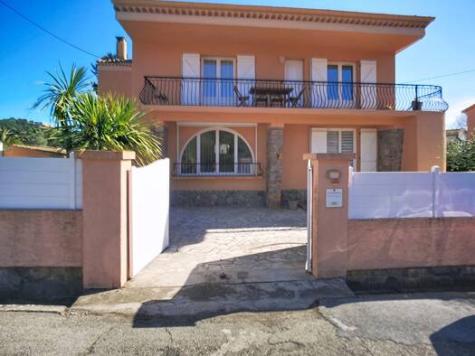 Maison à vendre 737 000 € 8 pièces 5 chambres 225 m² 430 m² de terrain Valescure-Vaulongue-Clair Bois-Vallon Suveret Saint-Raphaël 83700