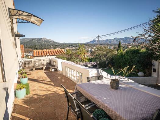 Maison à vendre 369 900 € 3 pièces 2 chambres 100 m² 287 m² de terrain La Millière Marseille 11ème arrondissement 13011