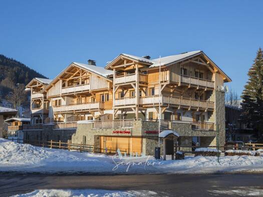 Duplex à vendre 2 950 000 € 8 pièces 5 chambres 267 m² Étage 2/2 Les Gets 74260