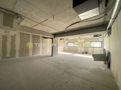 Espace bureau à vendre 140 000 € 86 m² de bureaux Ajaccio 20090