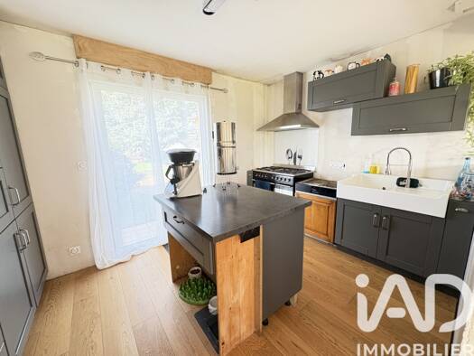 Maison à vendre 295 000 € 5 pièces 4 chambres 102 m² 2 447 m² de terrain Vairé 85150