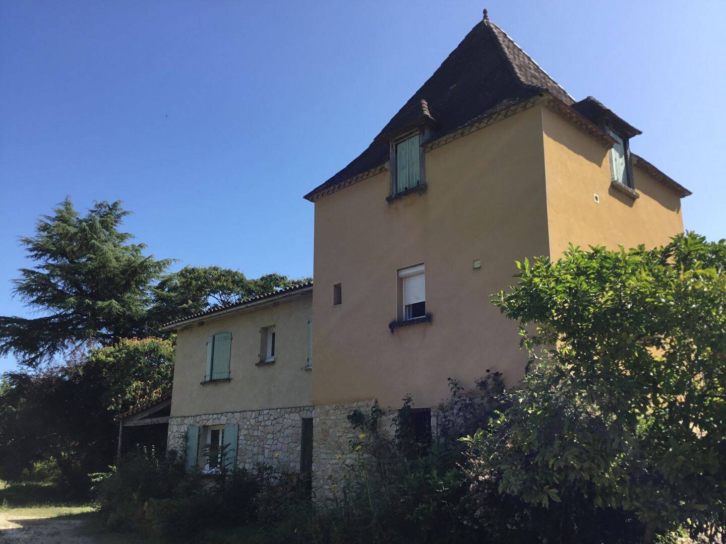 Maison 13 pièces 245 m² · à Saint-Cyprien · 245 m² · 275 000 €