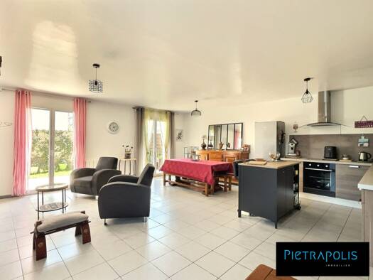 Maison à vendre 282 000 € 4 pièces 3 chambres 88 m² 202 m² de terrain La Verchere Charnay-lès-Mâcon 71850