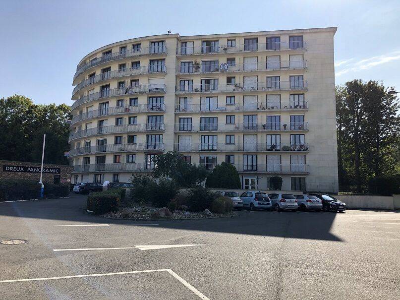 Appartement 1 pièce 33 m² · à Dreux · 32,9 m² · 540 €