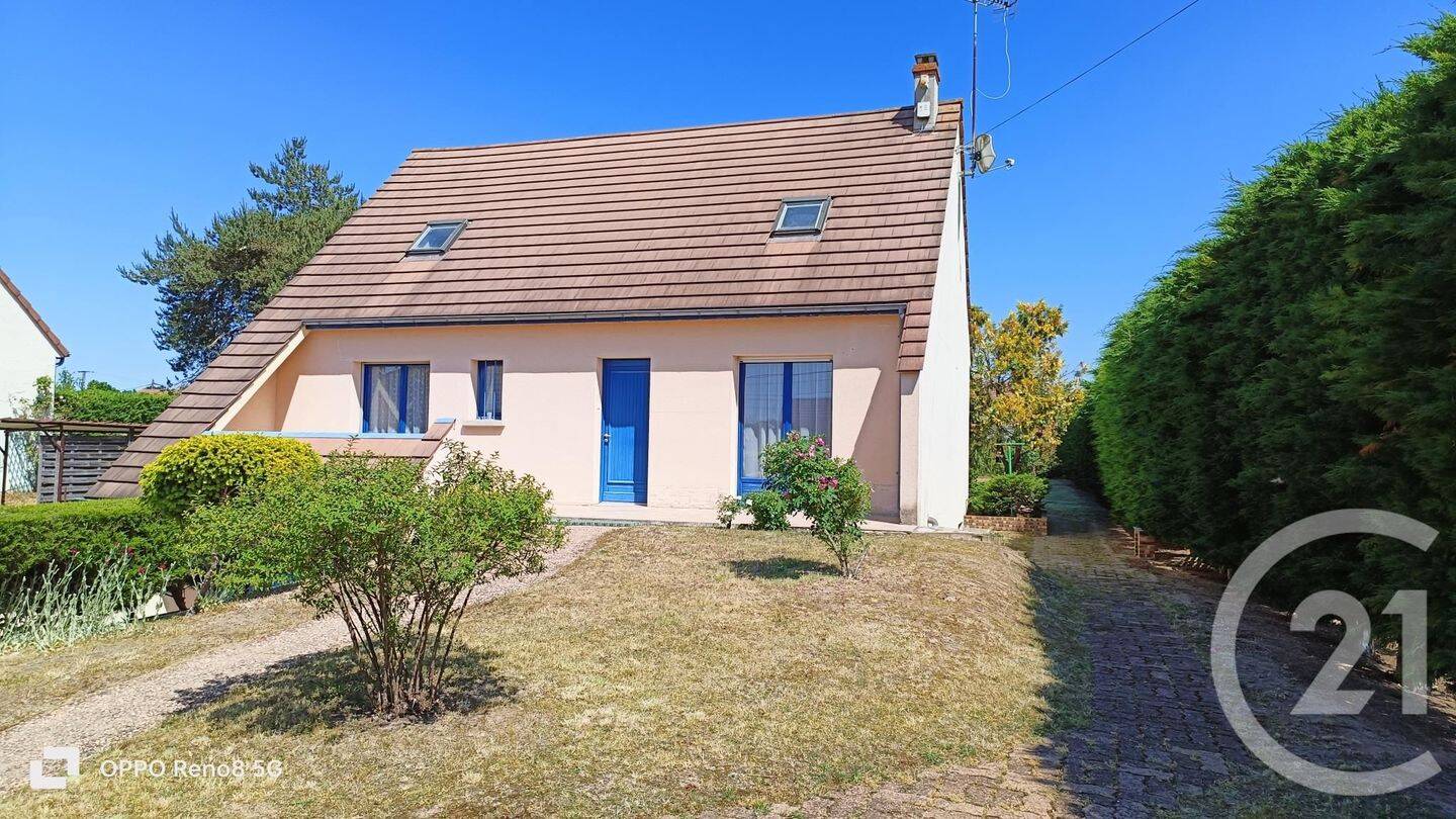 Maison 5 pièces 117 m² · à Dordives · 117 m² · 195 000 €