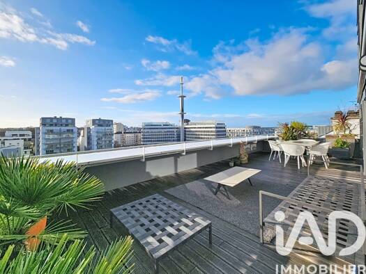 Duplex à vendre 1 870 000 € 7 pièces 3 chambres 198 m² Étage 7/7 Lorient-Saint Brieuc Rennes 35000