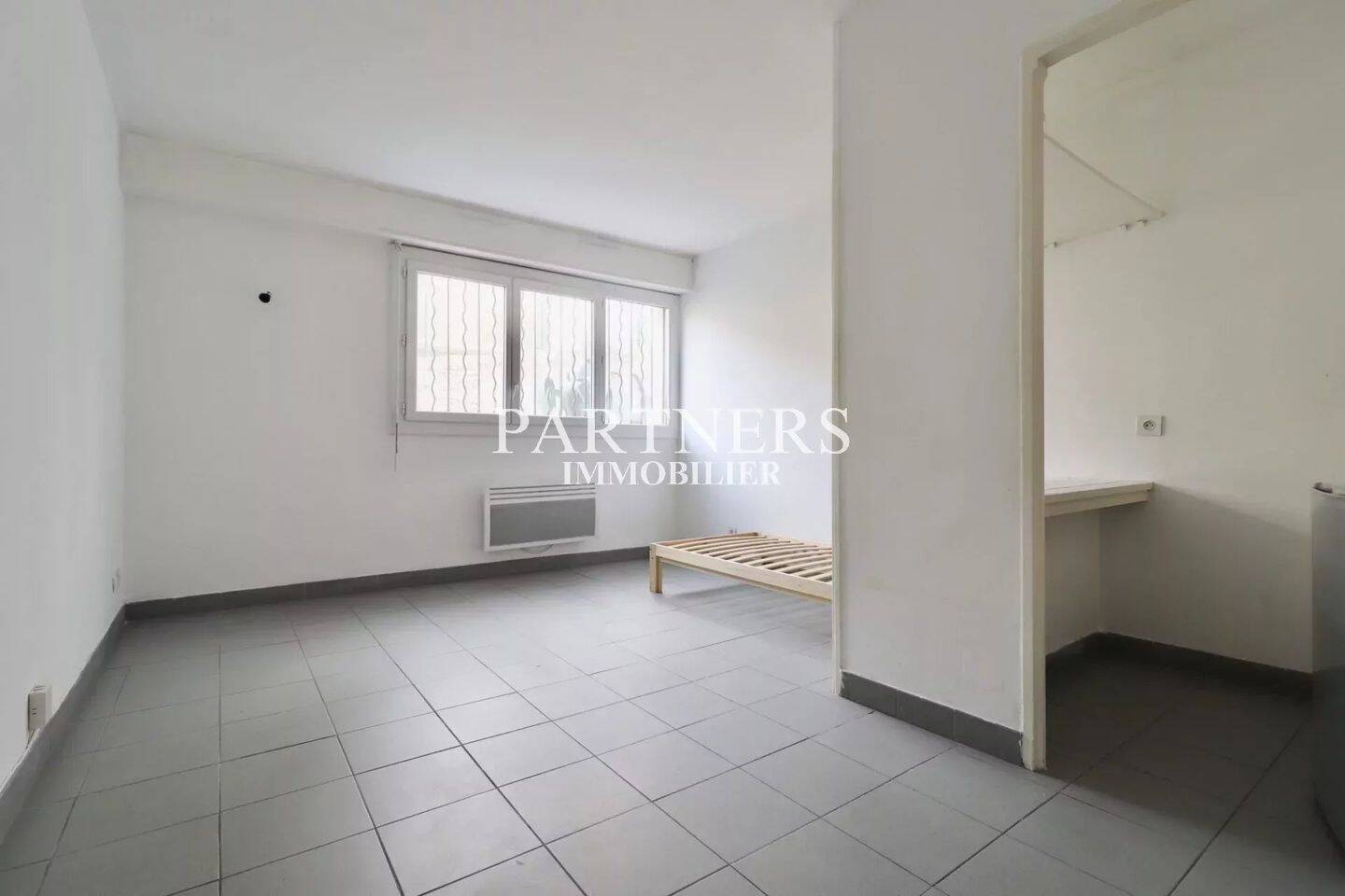 Appartement 1 pièce 21 m² · à Marseille 6ème Arrondissement · 21,4 m² · 580 €