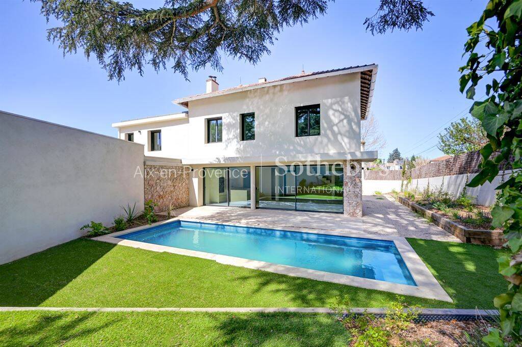 Maison 4 pièces 100 m² · à Aix-en-Provence · 100 m² · 850 000 €