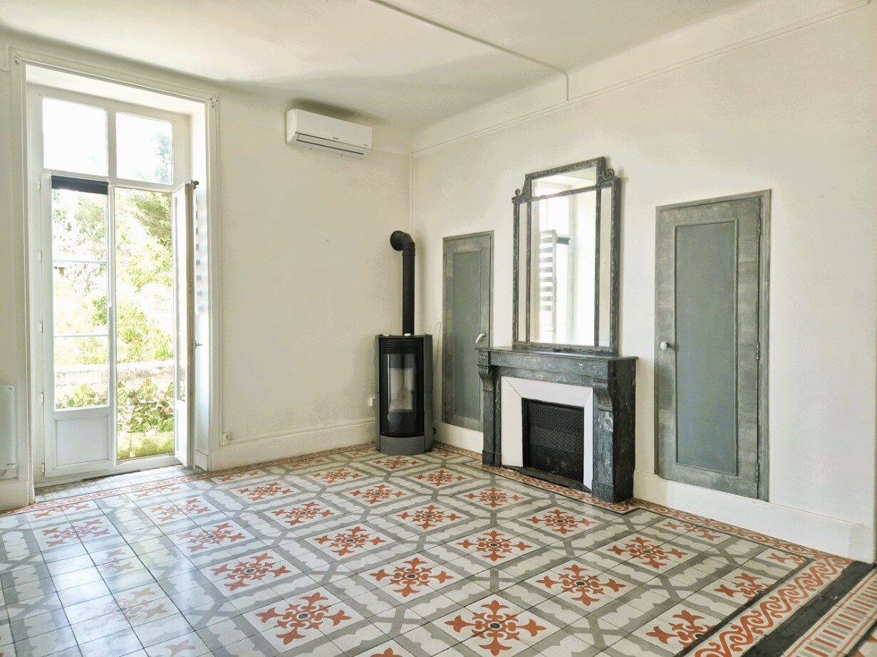 Appartement 4 pièces 90 m² · à Pézenas · 90 m² · 215 000 €