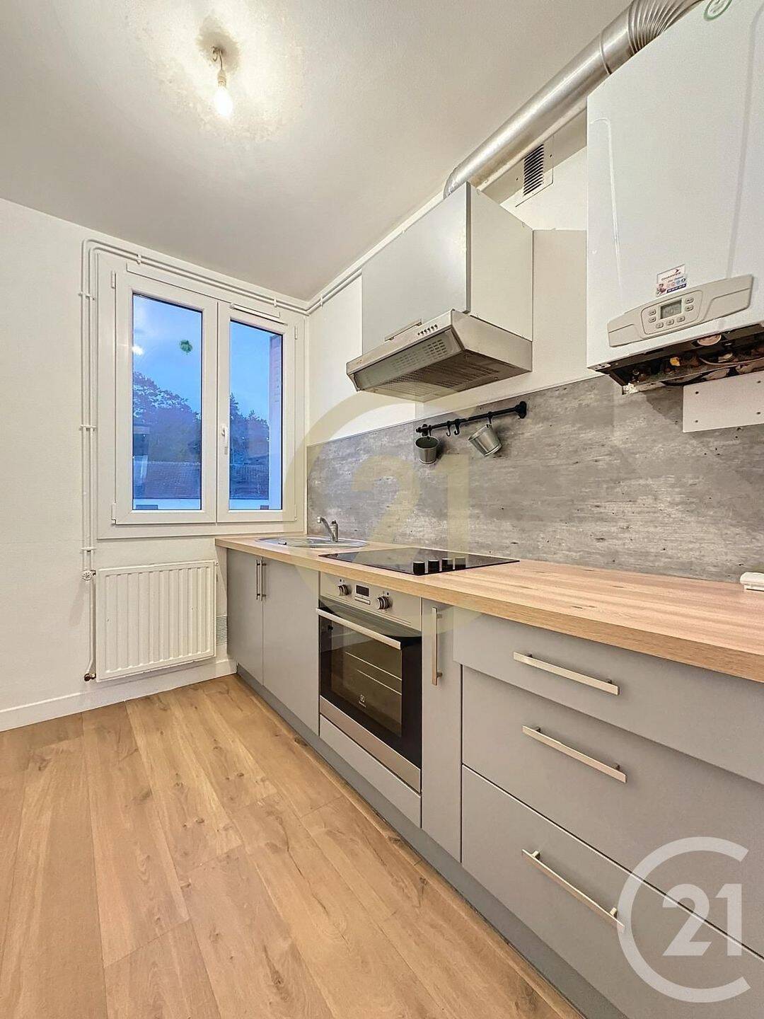 Appartement 3 pièces 55 m² · à Lacroix-Saint-Ouen · 54,5 m² · 680 €/mois