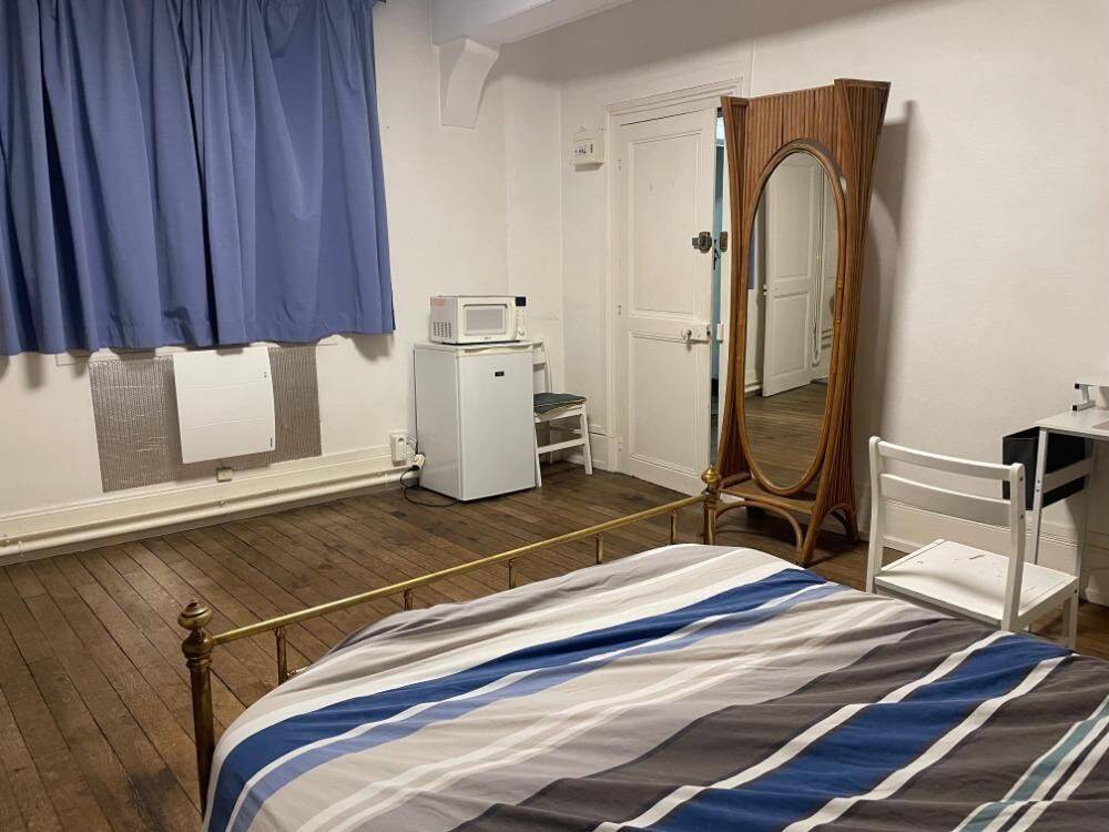 Appartement 1 pièce 17 m² · à Orléans · 17 m² · 400 €