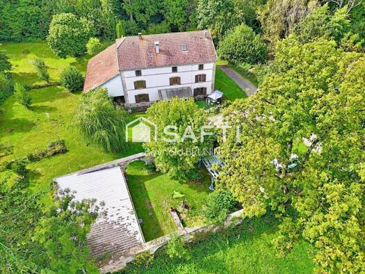 Maison à vendre 200 000 € 5 pièces 2 chambres 111 m² 14 235 m² de terrain La Chapelle-aux-Bois 88240
