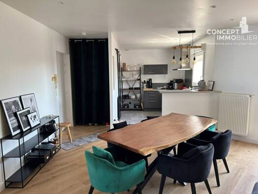 Appartement à louer 980 € 3 pièces 2 chambres 83,6 m² 2ème étage Clouange 57185