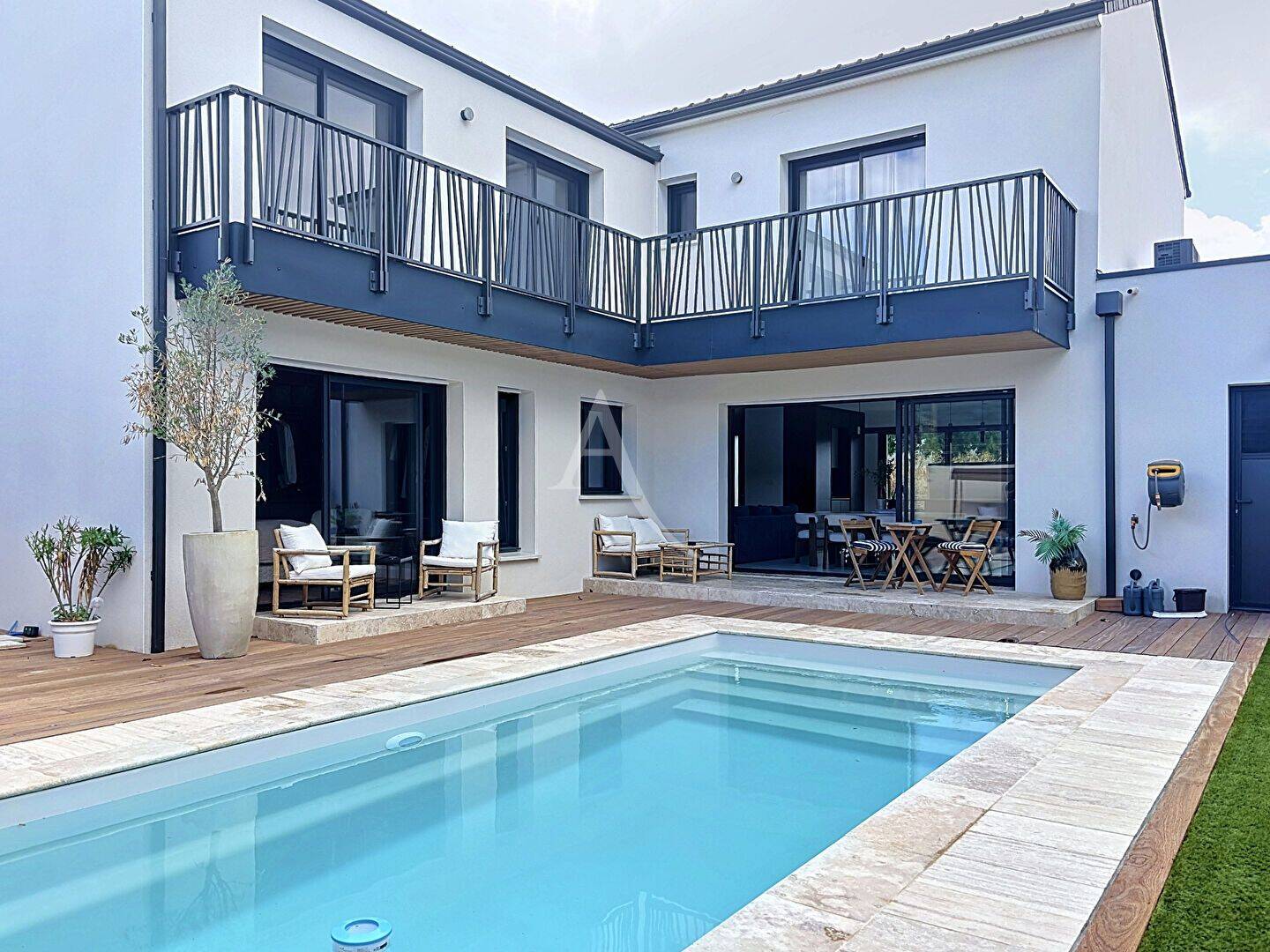 Maison 5 pièces 146 m² · à Sainte-Luce-sur-Loire · 146 m² · 599 900 €