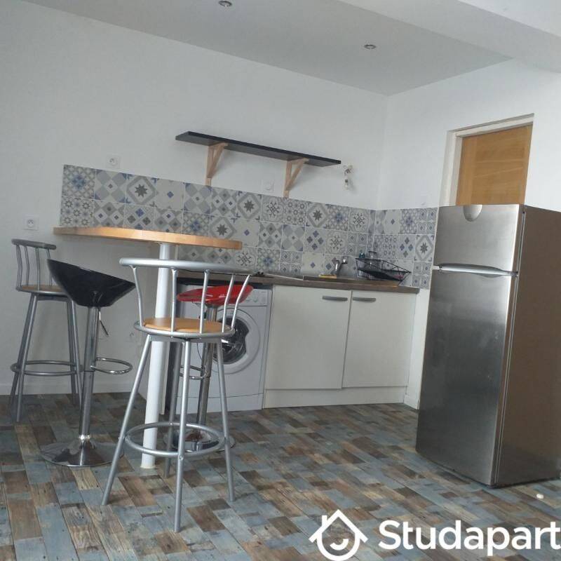 Appartement 2 pièces 30 m² · à Saint-Étienne · 30 m² · 395 €