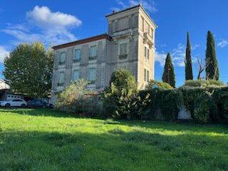 Maison 12 pièces 368 m² · à Alès · 368 m² · 400 000 €