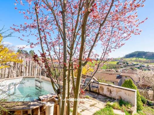 Maison à vendre 250 000 € 6 pièces 3 chambres 179,6 m² 395 m² de terrain Villechenève 69770