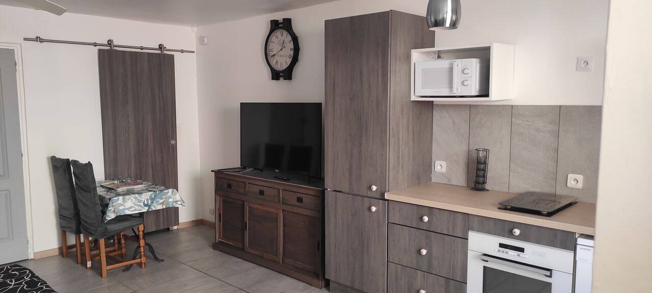 Appartement 1 pièce 33 m² · à Saint-Laurent-de-la-Salanque · 33 m² · 450 €