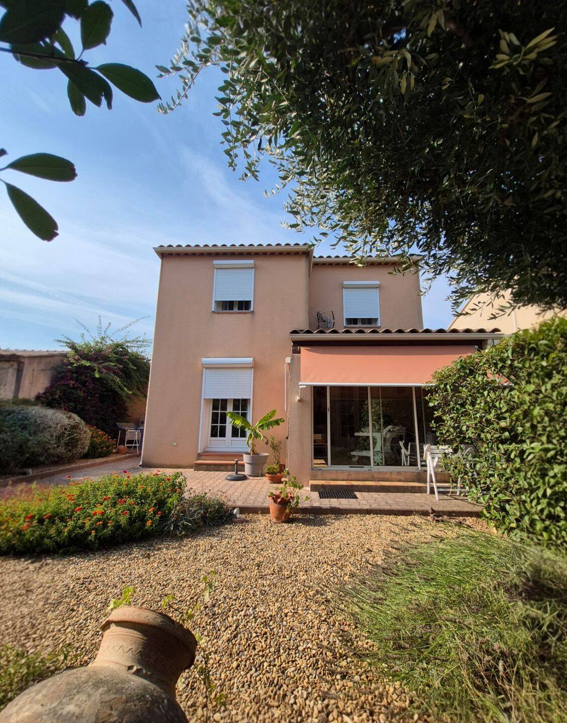 Maison 4 pièces 106 m² · à La Seyne-sur-Mer · 106,1 m² · 459 000 €
