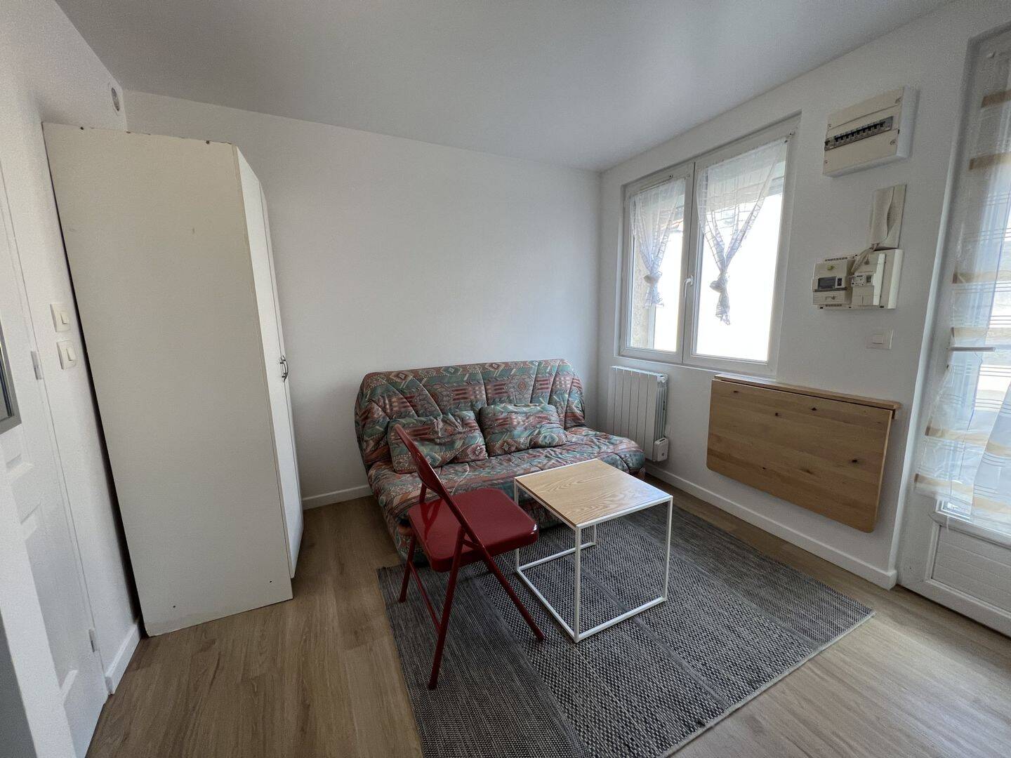 Appartement 1 pièce 13 m² · à Reims · 13 m² · 360 €