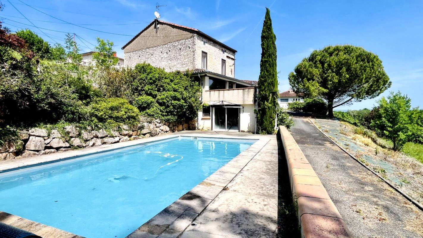 Maison 7 pièces 290 m² · à Blaye-les-Mines · 290 m² · 283 000 €