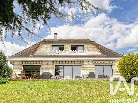 Maison à vendre 795 000 € 7 pièces 5 chambres 173 m² 1 068 m² de terrain Les Coteaux Andrésy 78570