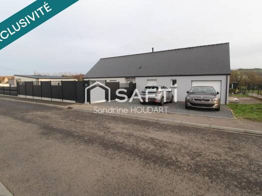 Maison de plain-pied à vendre 230 000 € 6 pièces 4 chambres 113 m² 704 m² de terrain Sud Condé-en-Normandie 14110