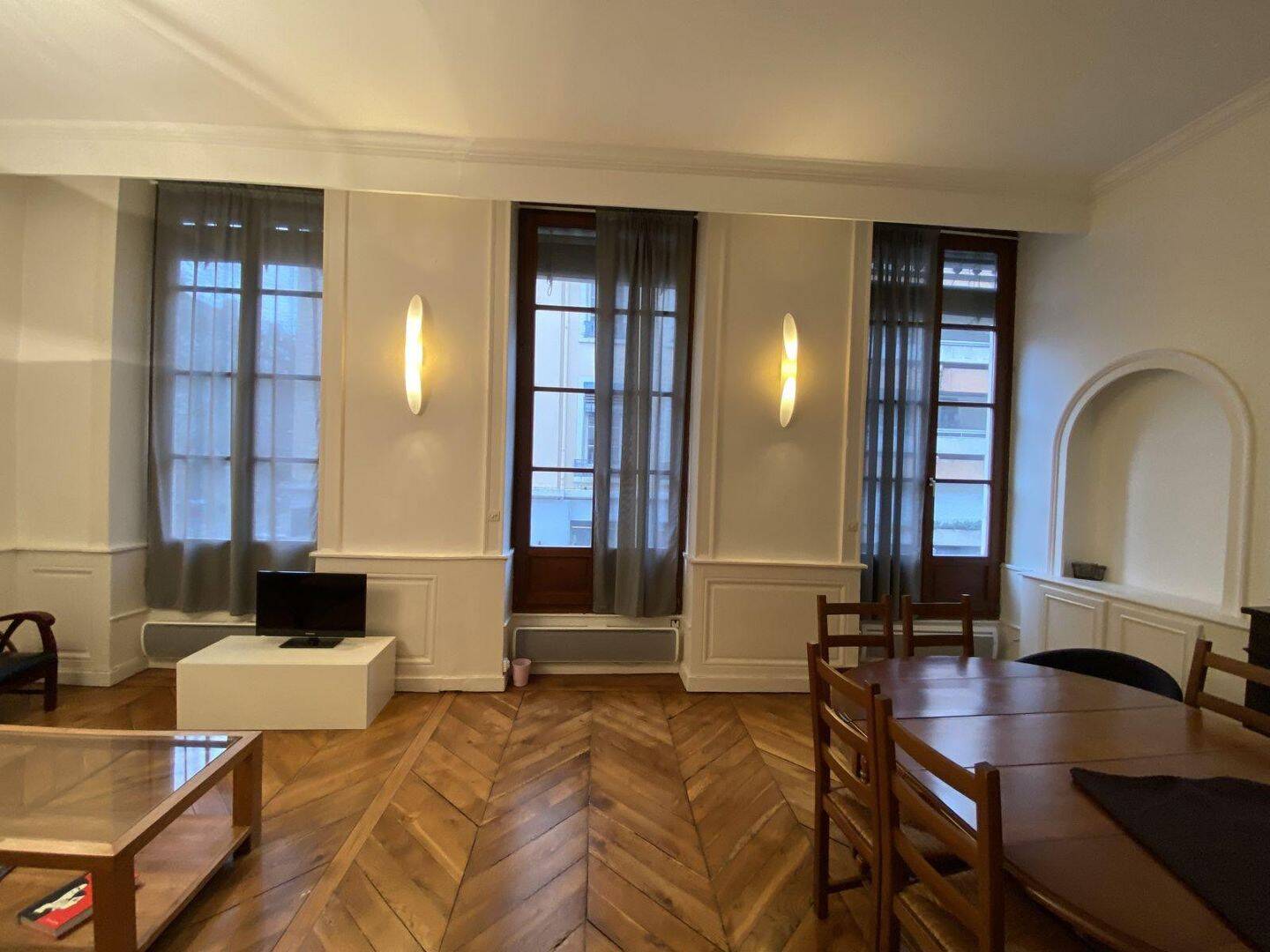 Appartement 2 pièces 65 m² · à Lyon 6ème Arrondissement · 65 m² · 1 290 €/mois