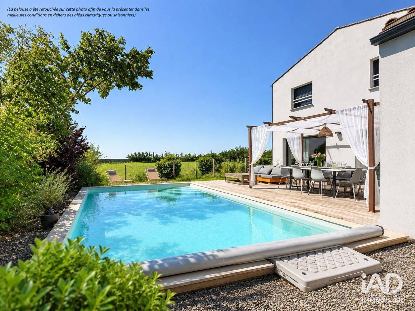Maison 5 pièces 134 m² · à Vérines · 134 m² · 410 000 €