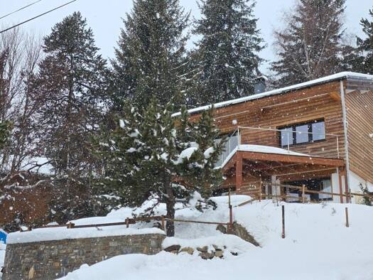 Chalet à vendre 744 000 € 6 pièces 4 chambres 135 m² 668 m² de terrain Bolquère 66210