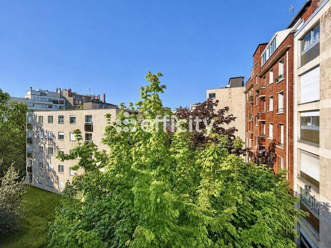 Appartement 5 pièces 125 m² · à Neuilly-sur-Seine · 125 m² · 1 050 000 €