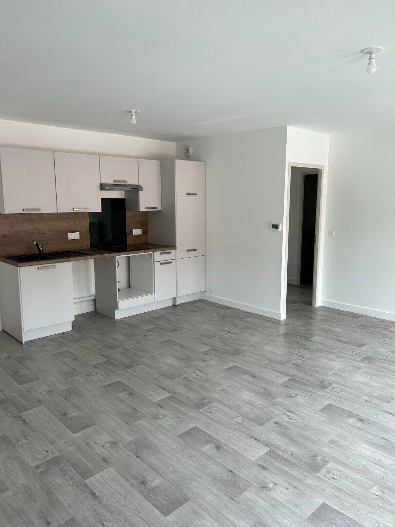 Appartement 3 pièces 65 m² · à Choisy-au-Bac · 65,4 m² · 885 €/mois