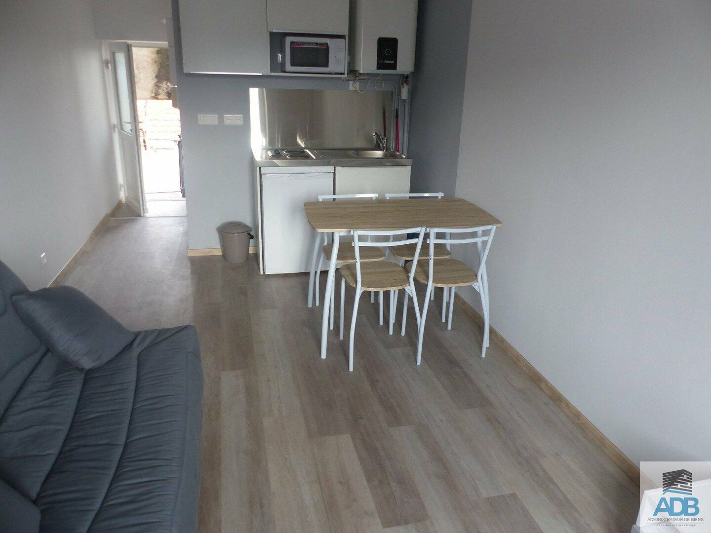 Appartement 1 pièce 19 m² · à Roanne · 19 m² · 360 €