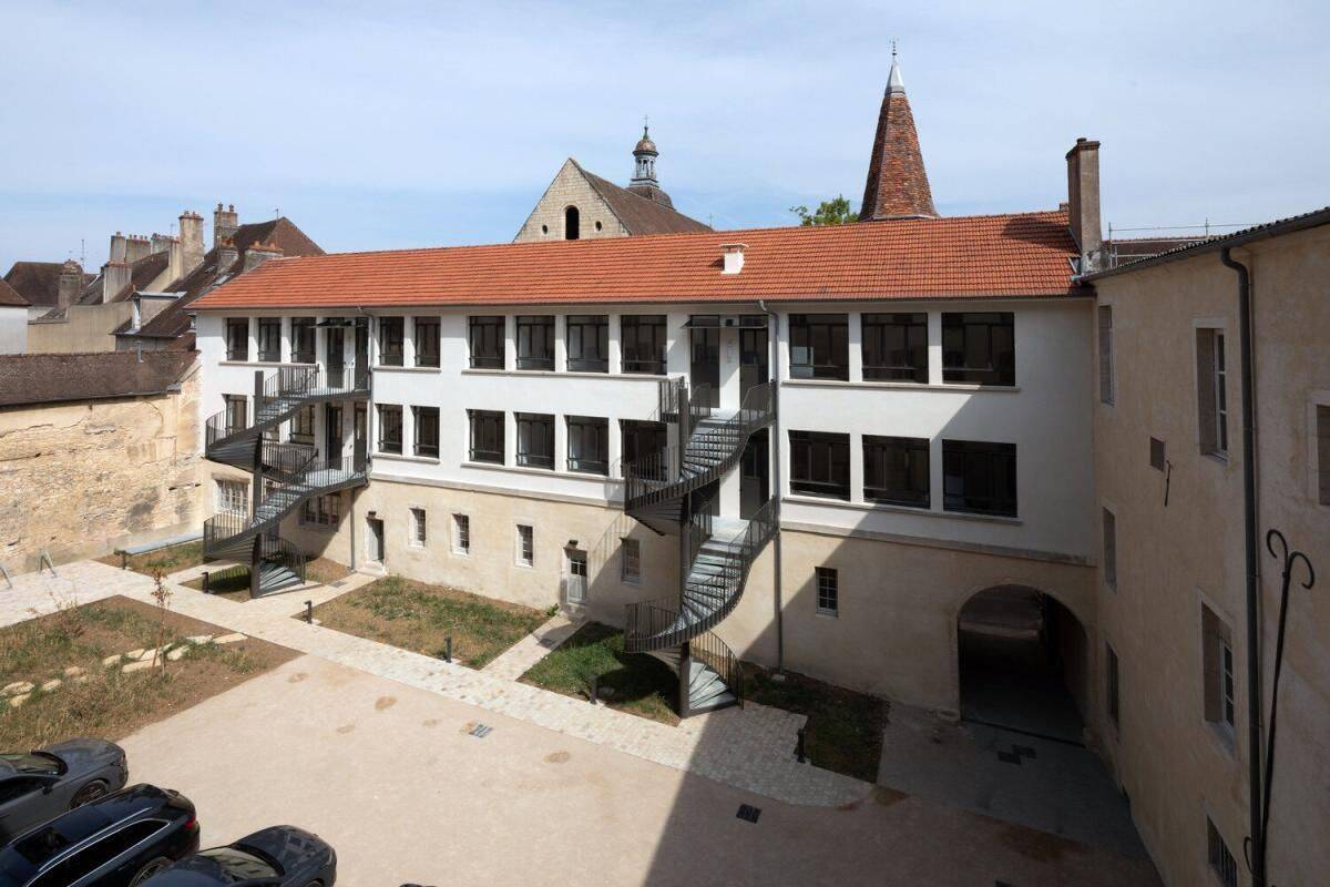 Appartement 2 pièces 45 m² · à Dole · 45 m² · 570 €/mois