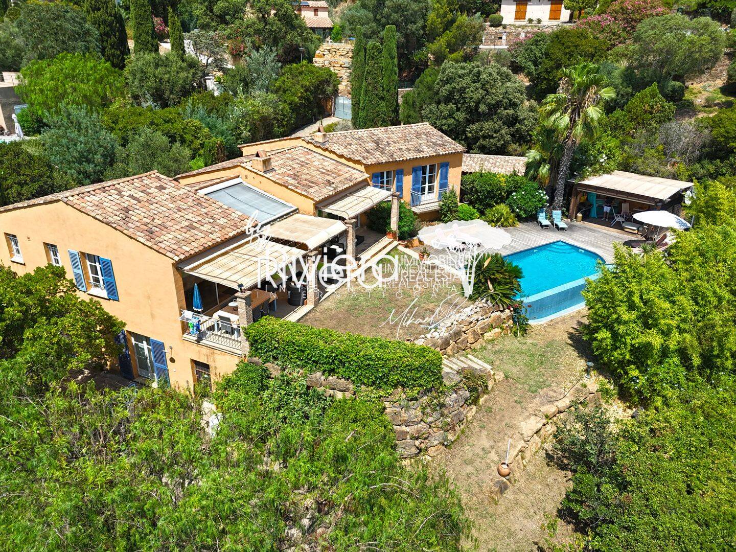 Maison 6 pièces 185 m² · à Cavalaire-sur-Mer · 185 m² · 1 785 000 €