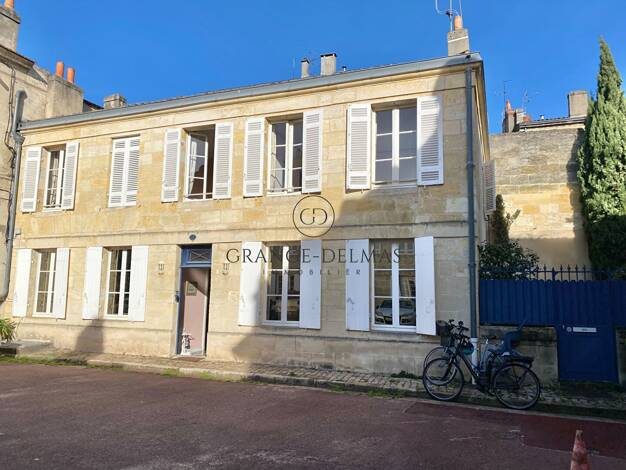 Maison à vendre 849 000 € 5 pièces 3 chambres 145 m² Centre ville Bordeaux 33000