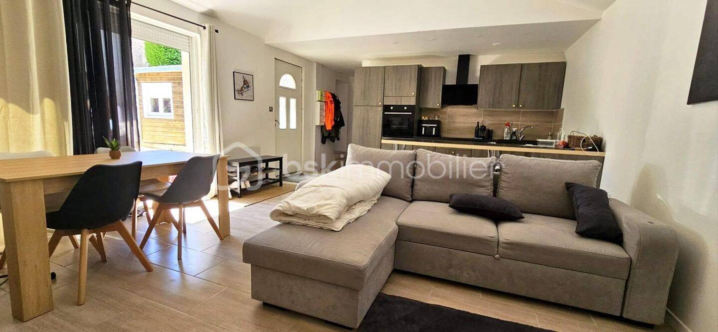 Maison 3 pièces 64 m² · à Saint-Germain-du-Salembre · 64 m² · 127 000 €