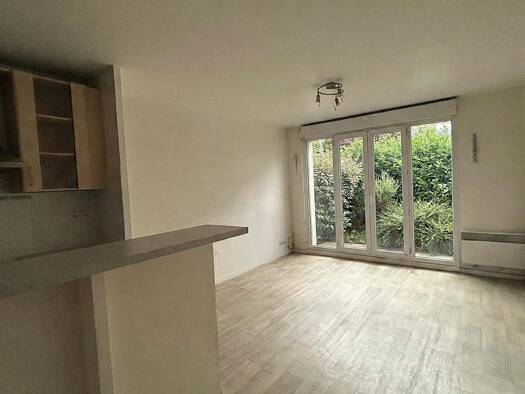 Appartement à vendre 162 619 € 2 pièces 1 chambre 37,1 m² RDC Nantes 44000