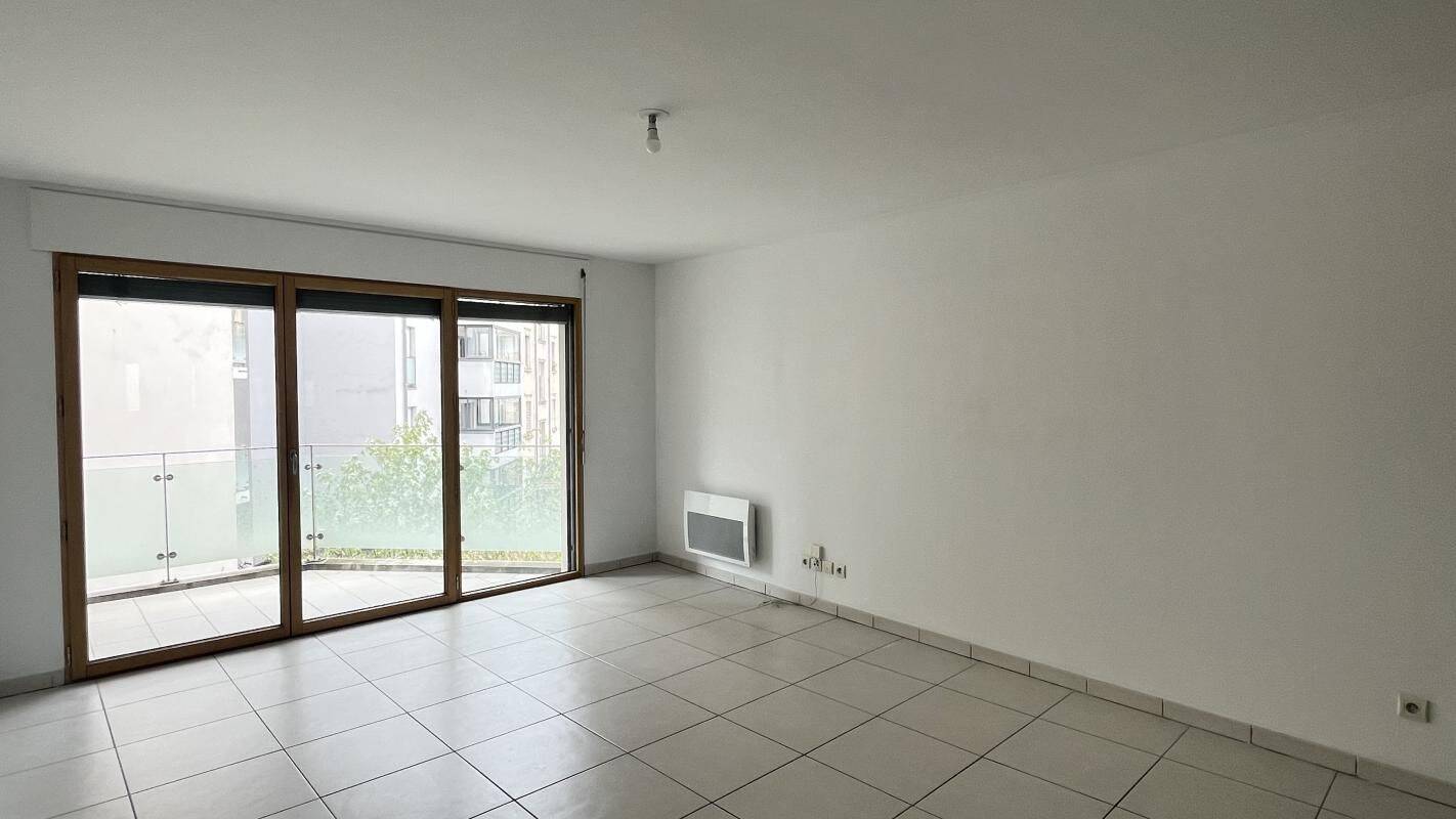 Appartement 3 pièces 88 m² · à Lyon 7ème Arrondissement · 88 m² · 1 389 €/mois