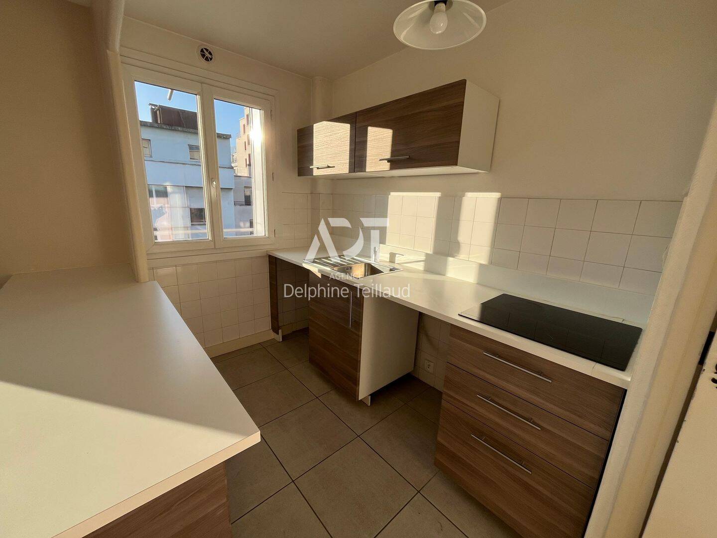 Appartement 3 pièces 55 m² · à Grenoble · 55,4 m² · 751 €