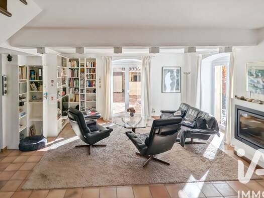 Maison à vendre 355 000 € 5 pièces 3 chambres 125 m² 920 m² de terrain Connaux 30330