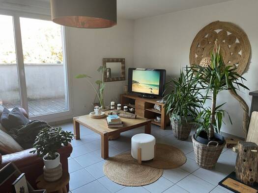 Appartement à vendre 138 000 € 2 pièces 1 chambre 42 m² Étage 2/2 Artigues-près-Bordeaux 33370