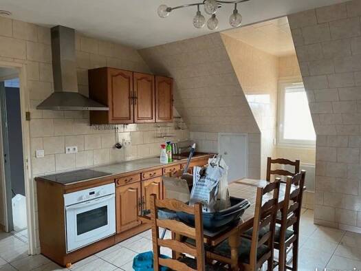 Appartement à louer 1 000 € 3 pièces 2 chambres 50 m² 1er étage Triel-sur-Seine 78510