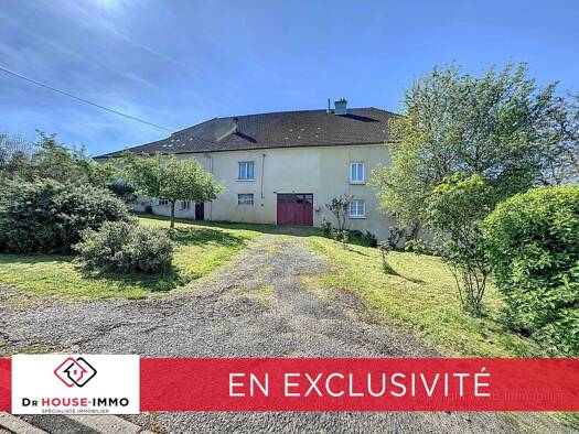 Maison à vendre 110 000 € 8 pièces 4 chambres 231 m² 4 145 m² de terrain Selles 70210