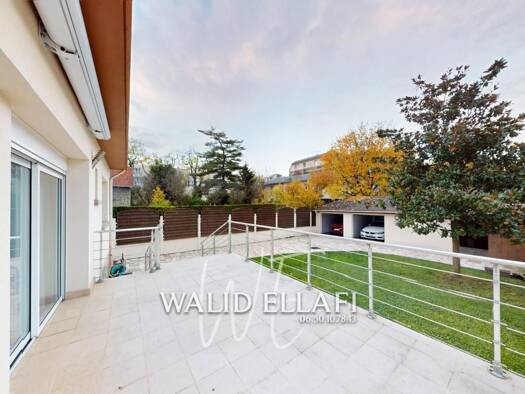 Maison à vendre 649 000 € 5 pièces 4 chambres 130 m² 480 m² de terrain La Justice Rosny-sous-Bois 93110