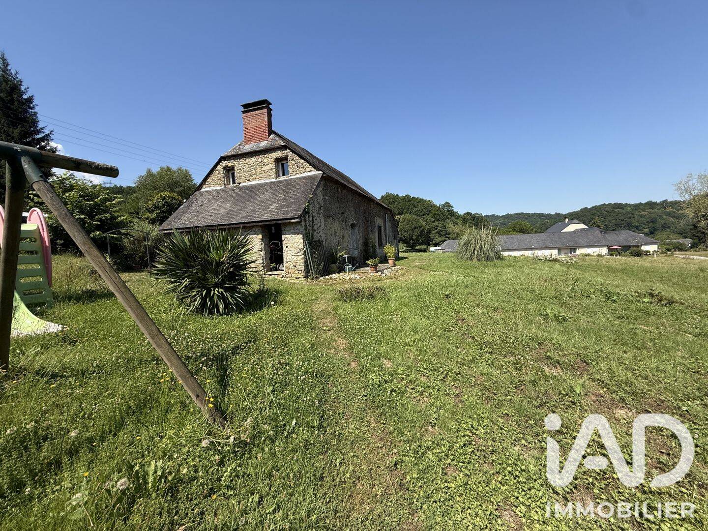 Maison 4 pièces 140 m² · à Bourg-de-Bigorre · 140 m² · 194 000 €