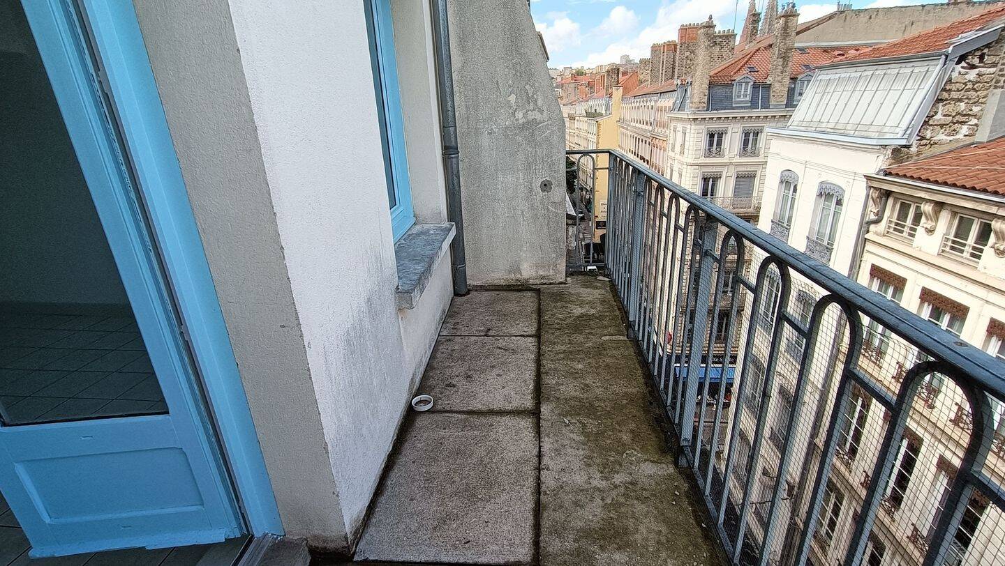Appartement 3 pièces 64 m² · à Lyon 2ème Arrondissement · 63,6 m² · 1 246 €/mois