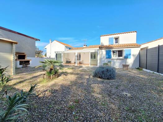 Maison à vendre 328 000 € 4 pièces 3 chambres 121 m² 284 m² de terrain La Tranche-sur-Mer 85360