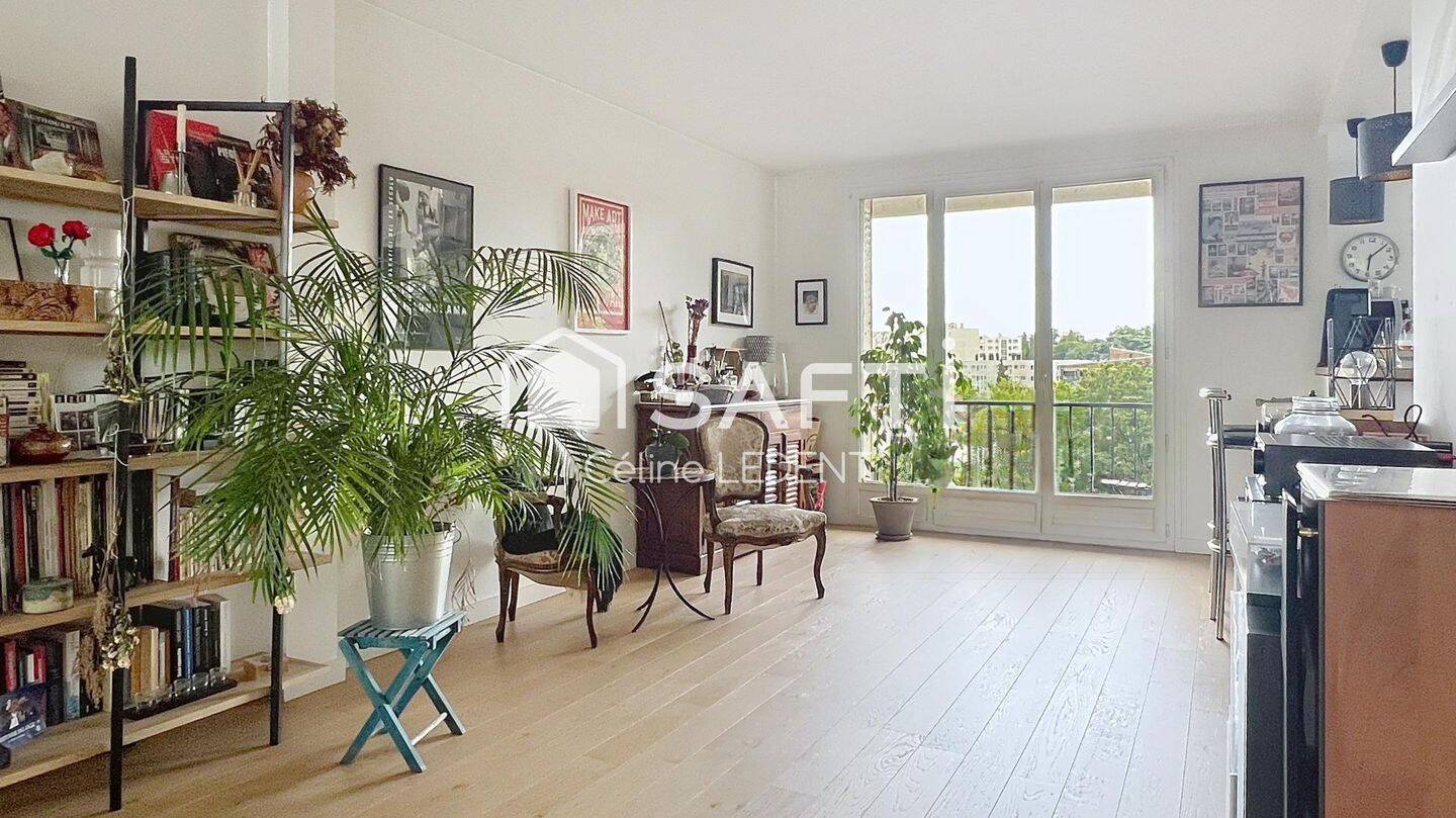 Appartement 6 pièces 121 m² · à Joinville-le-Pont · 121 m² · 599 000 €